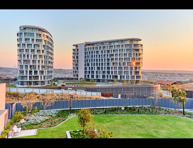 2 BEDROOM APARTMENT FOR SALE IN WATERFALL